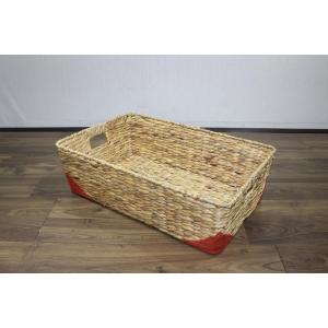 Storage basket