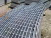 Hot-dip galvanized steel grating  