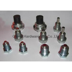 Magnetic oil drain plugs